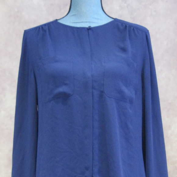 LOFT Blue Concealed Button Blouse Size M - Picture 2 of 4